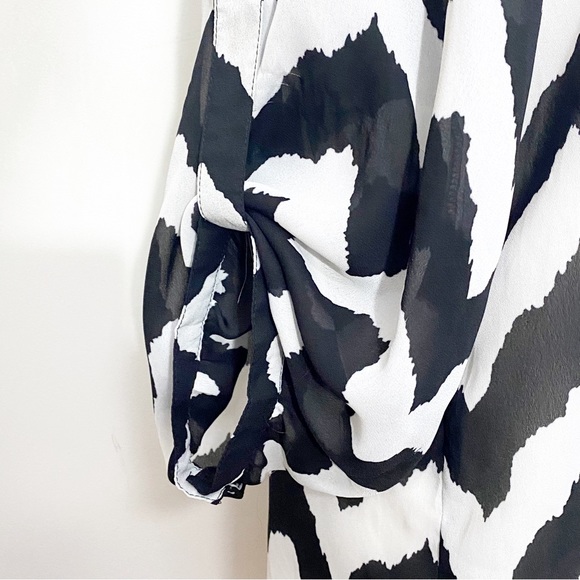 MASSINI bold print polyester chiffon sheer chest pocket blouse tab sleeves XL - Picture 3 of 7